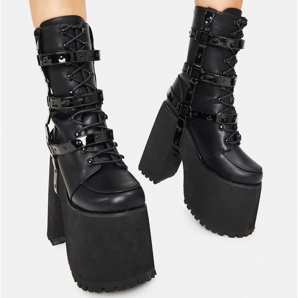 YRU BONDAGE PLATFORM BOOTS- US7 - Picture 5 of 6